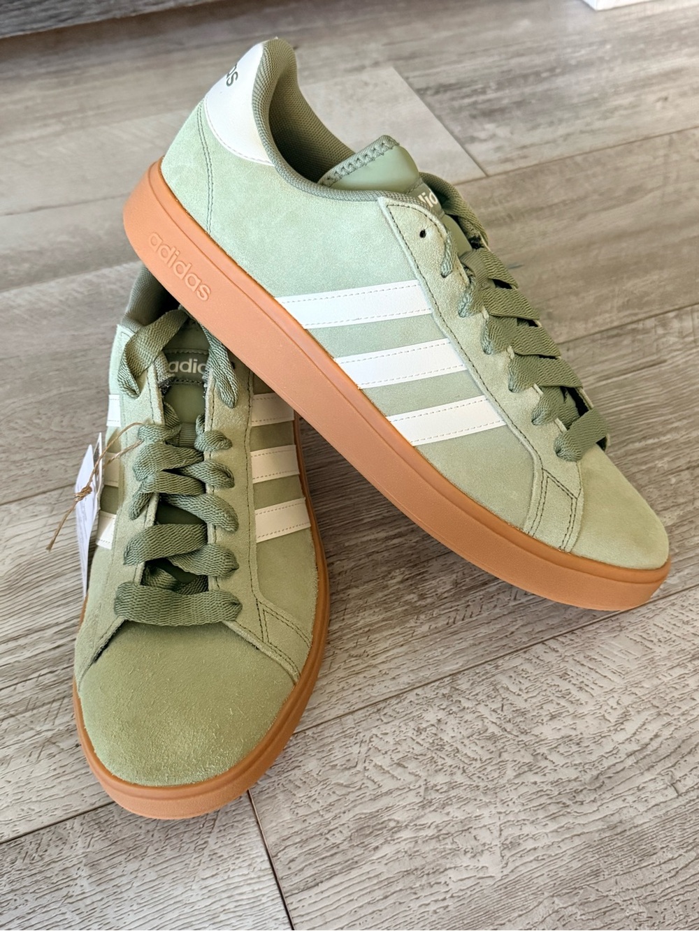 Adidas Grand Court Base 00s Men’s 11.5 Sage Green Suede Gum Sneakers NWT